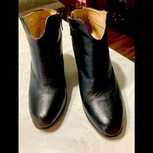 Freebird by Steven short booties